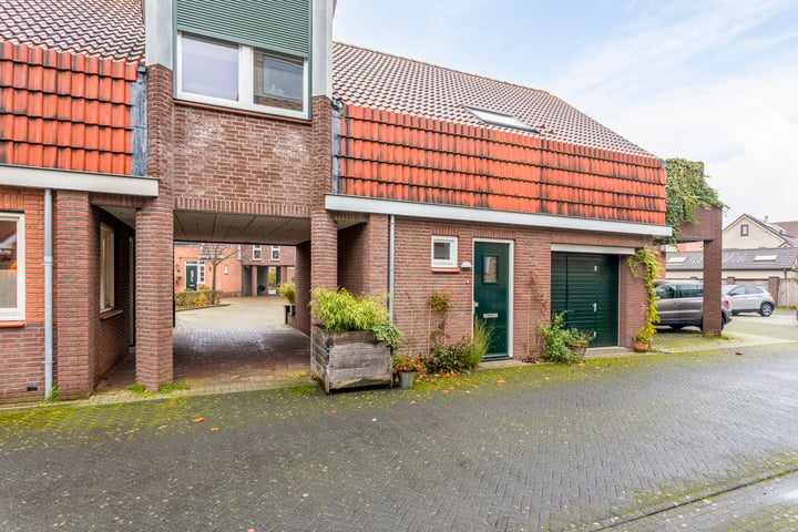 Bekijk foto 33 van Het Roombeekhofje 46