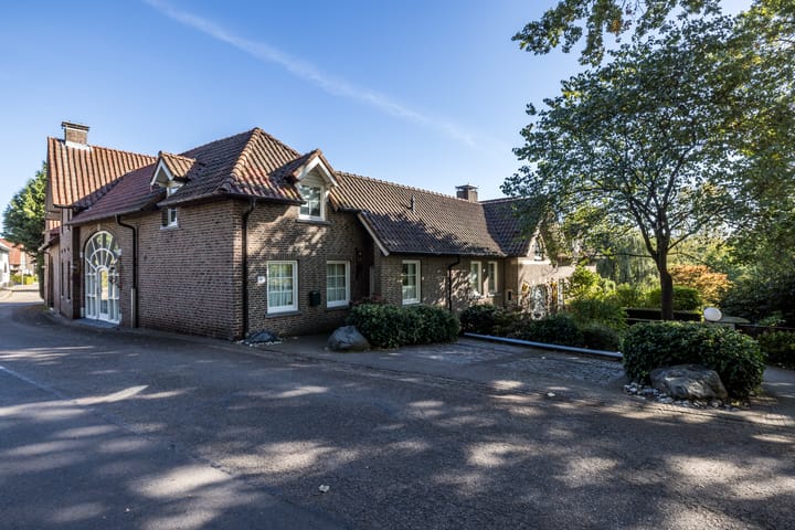 Foto 5 van Nierhoven 10