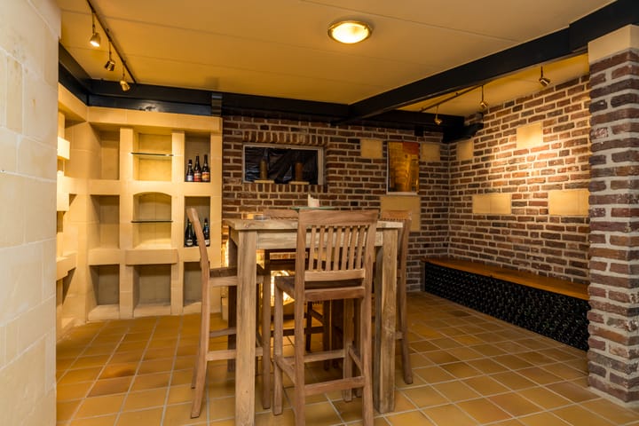 Foto 34 van Nierhoven 10