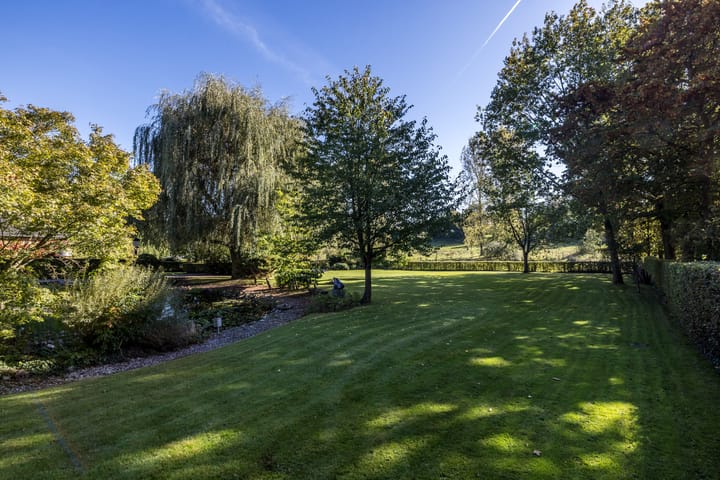 Foto 51 van Nierhoven 10