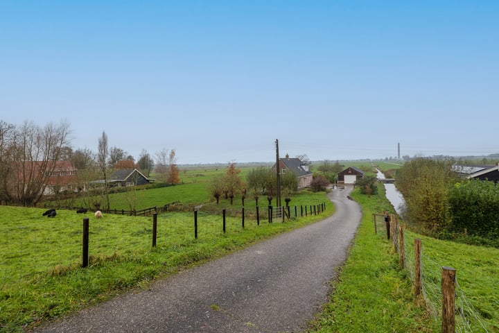 Bekijk foto 2 van Lekdijk-West 51-A