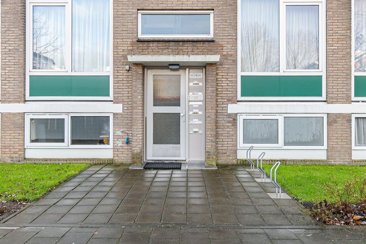 View photo 9 of Lindestraat 17