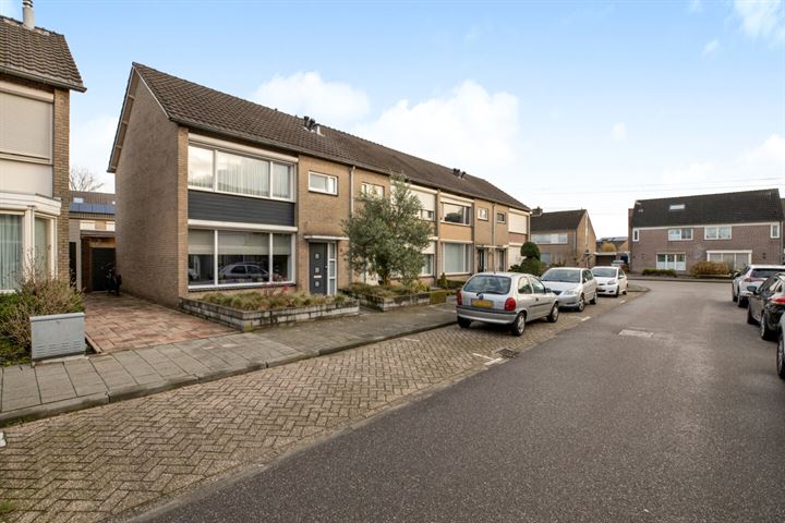 View photo 8 of Zwaardvisstraat 8