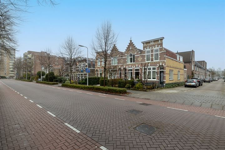 Bekijk foto 51 van Graaf Florisweg 57