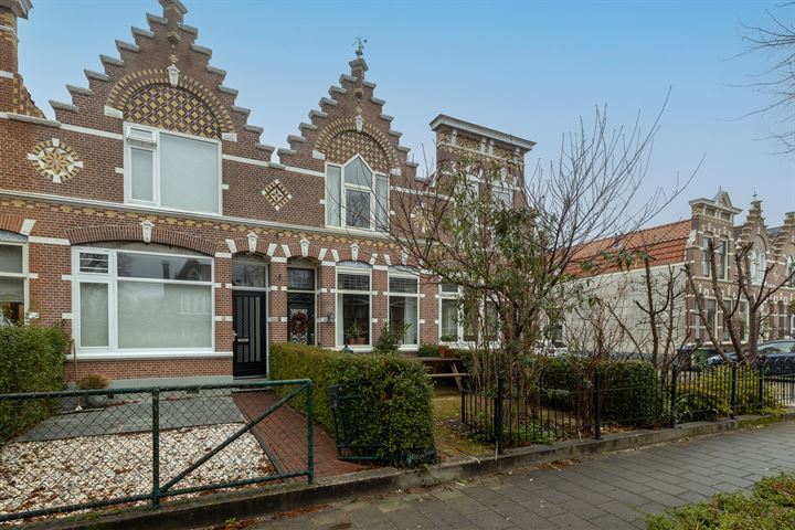 Bekijk foto 48 van Graaf Florisweg 57