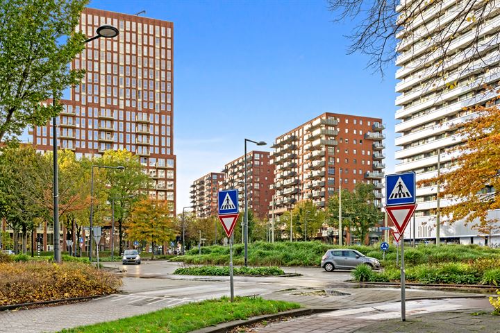 Bekijk foto 39 van Hendrik Tollensstraat 112