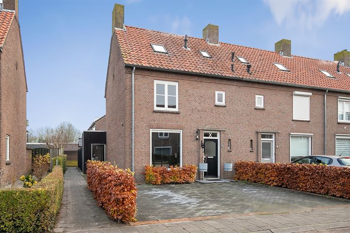 Bekijk foto 46 van Suitbertusstraat 13