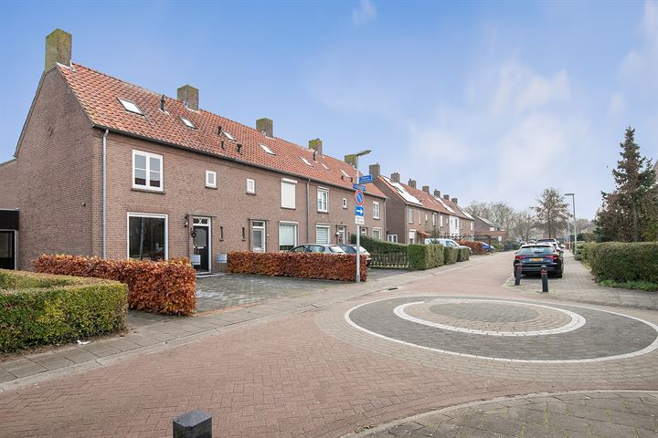 Bekijk foto 47 van Suitbertusstraat 13