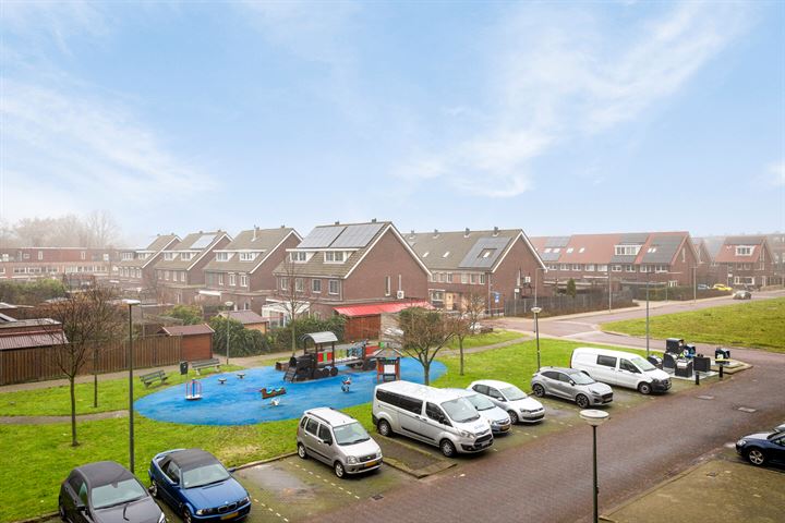 Bekijk foto 23 van Vlaardingerdijk 130