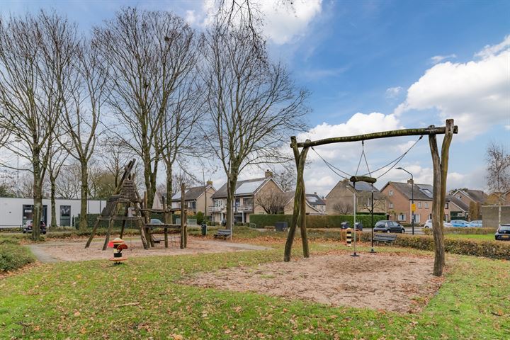 Bekijk foto 49 van Smederijstraat 13