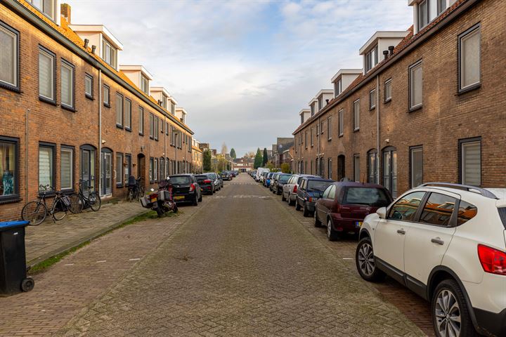 Bekijk foto 47 van Roerdompstraat 1