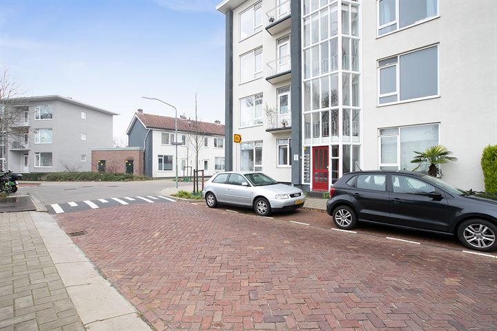 Bekijk foto 3 van Aalscholverstraat 31