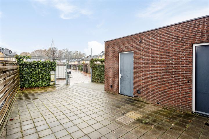 Bekijk foto 10 van Amerstraat 74