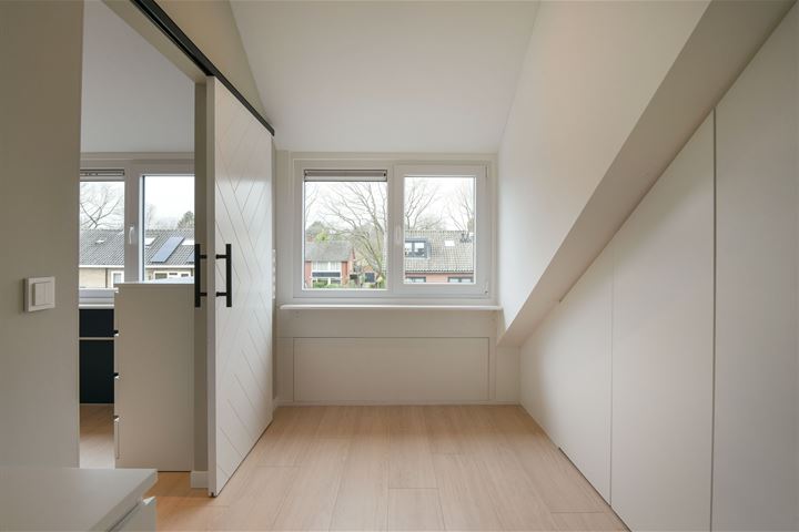 Bekijk foto 16 van Talmastraat 6