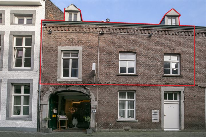 Bekijk foto 2 van Capucijnenstraat 91-C