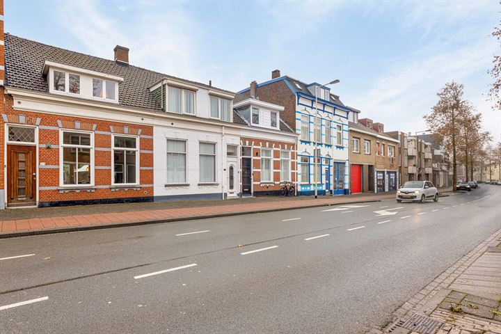 View photo 30 of Van Dedemstraat 194