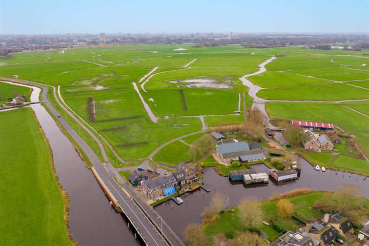 Bekijk foto 52 van Langebrug 5