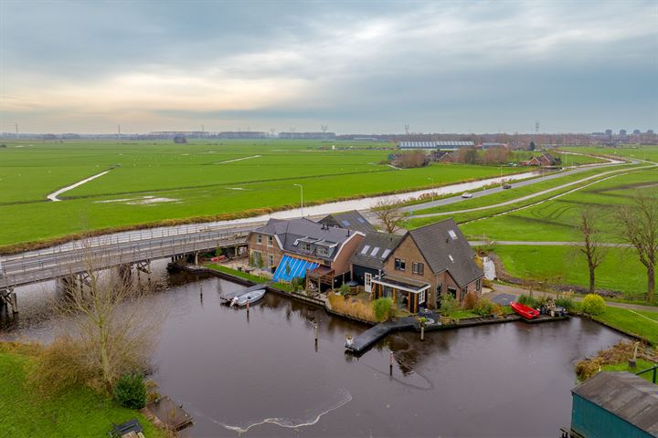 Bekijk foto 53 van Langebrug 5