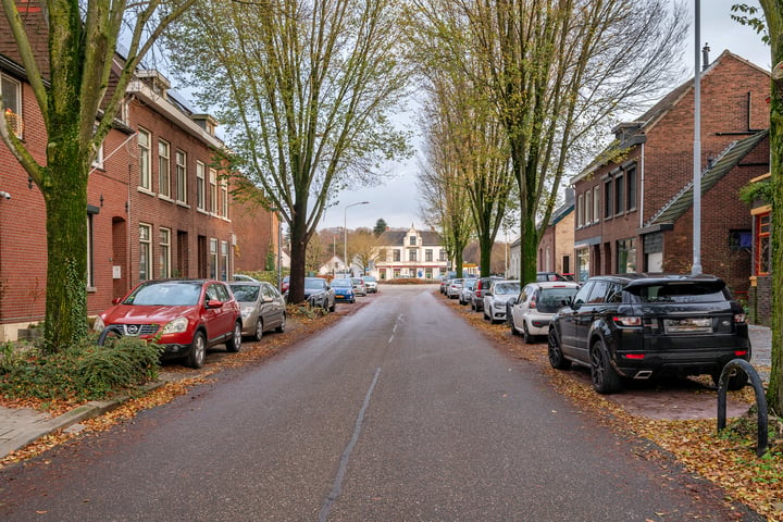 Bekijk foto 19 van Maagdenbergweg 14