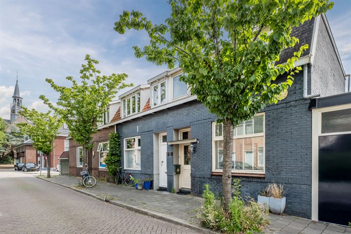 View photo 41 of Badhuisstraat 9