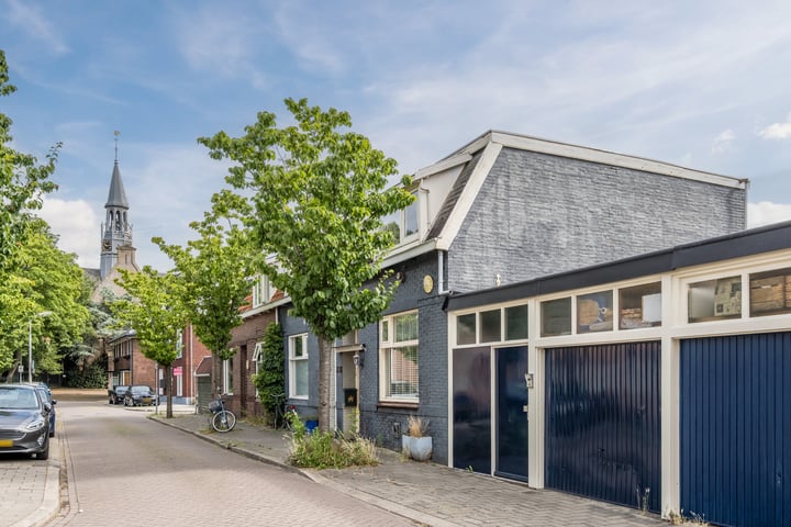 View photo 45 of Badhuisstraat 9