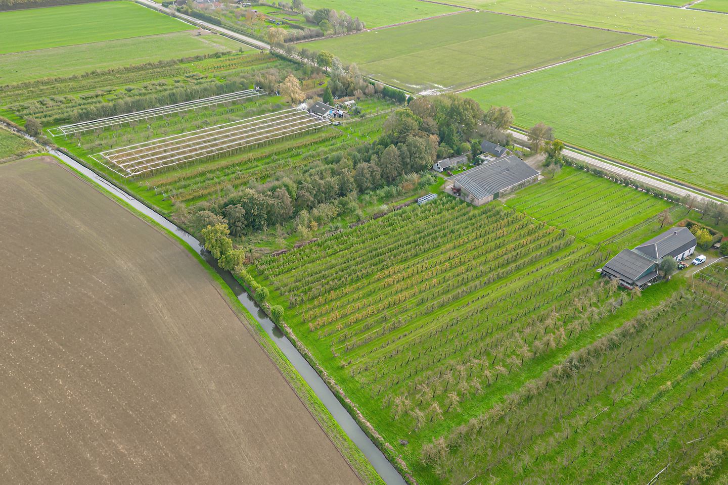 Bekijk foto 2 van Weiweg