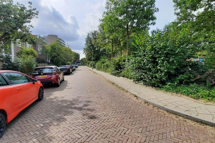 View photo 3 of Atjehstraat 51