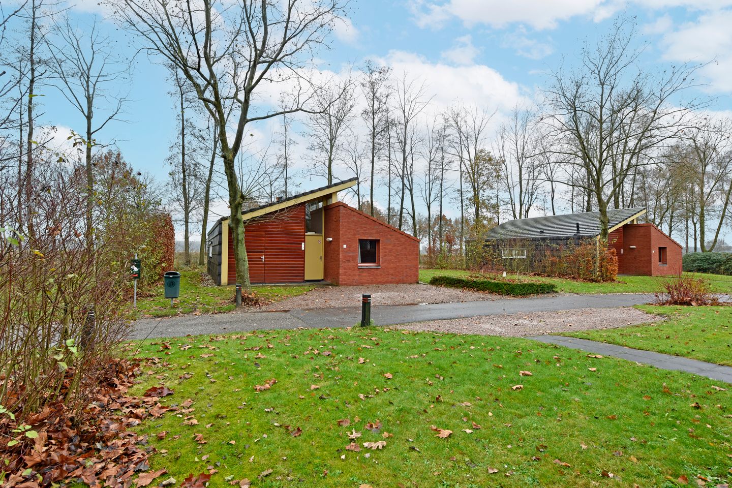 Foto 5 van Zwembadweg 1-W112