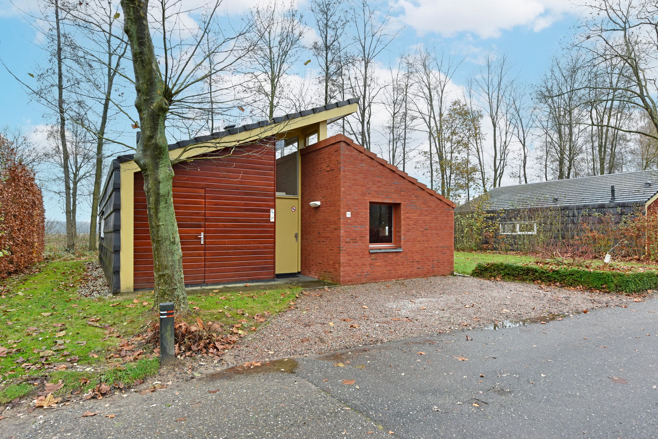 Foto 3 van Zwembadweg 1-W112