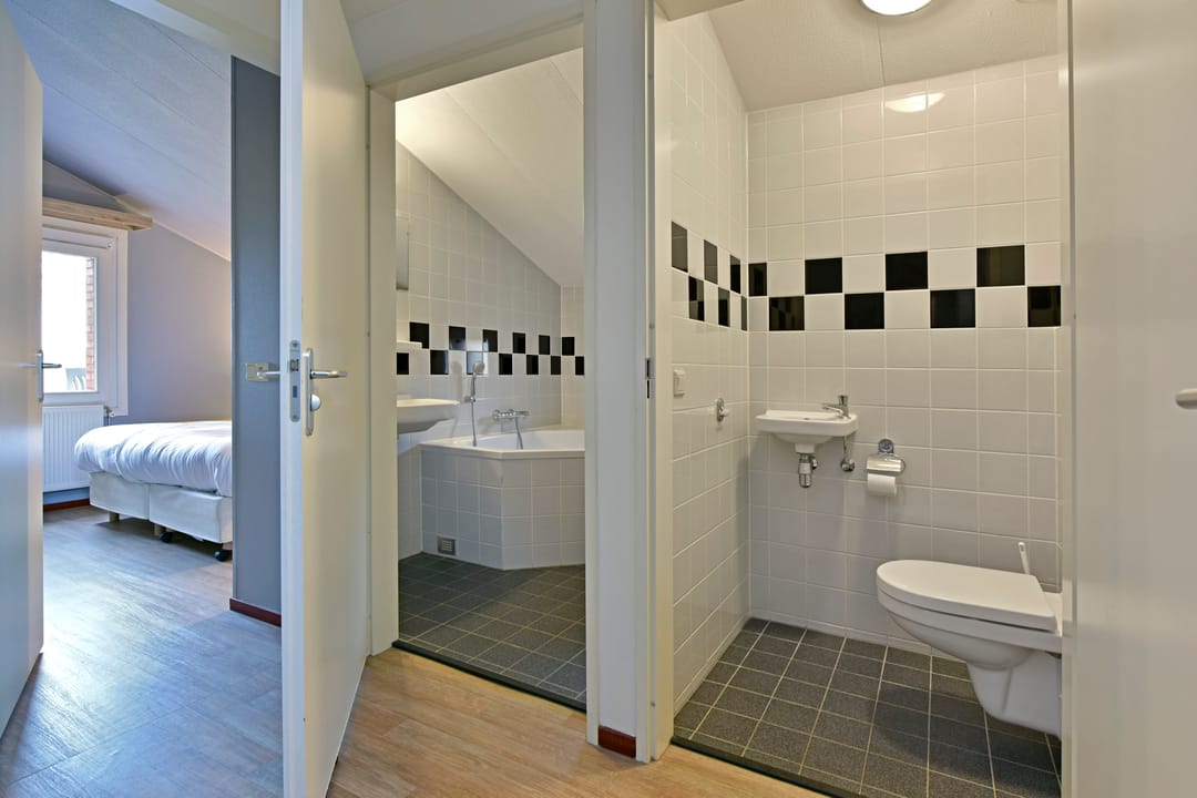 Foto 17 van Zwembadweg 1-W112