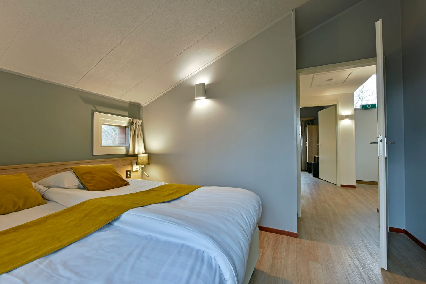 Foto 19 van Zwembadweg 1-W112