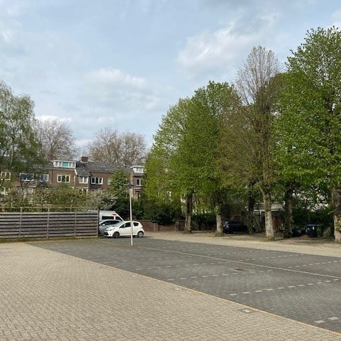 Bekijk foto 1 van Bijleveldsingel / Jacob Canisstraat