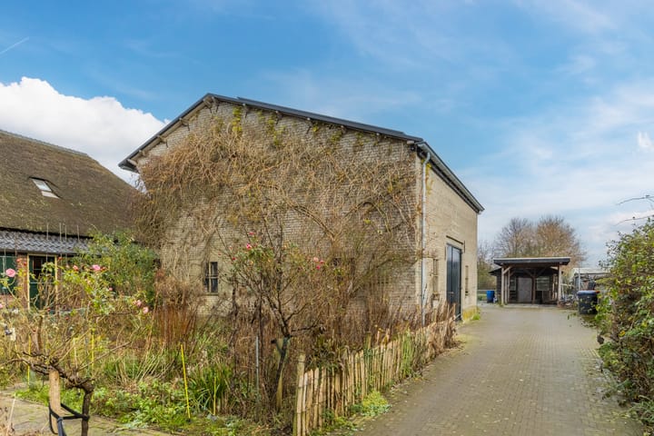 Foto 78 van Vogelenzangseweg 21