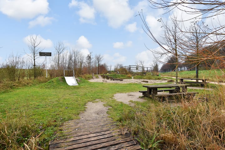 Bekijk foto 28 van Koegelwieckplantsoen 71