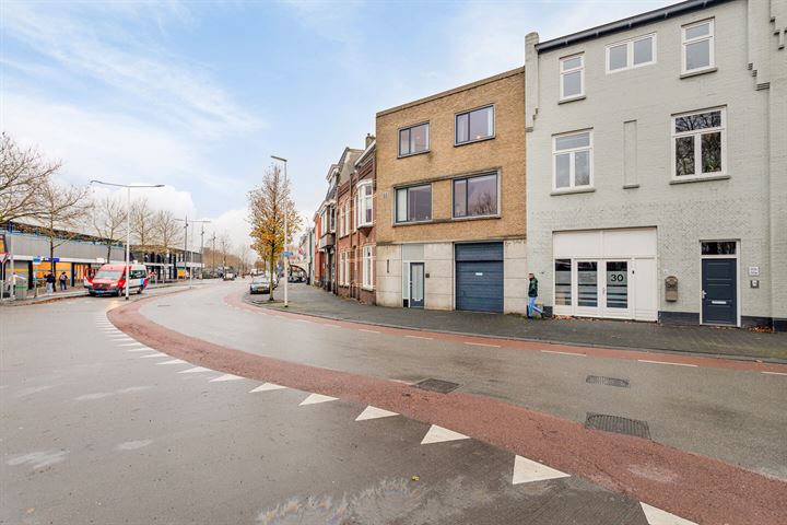 View photo 22 of Oude Stationsweg 32-A