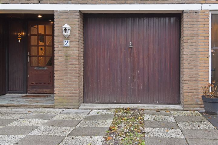 Bekijk foto 25 van Regentessestraat 2