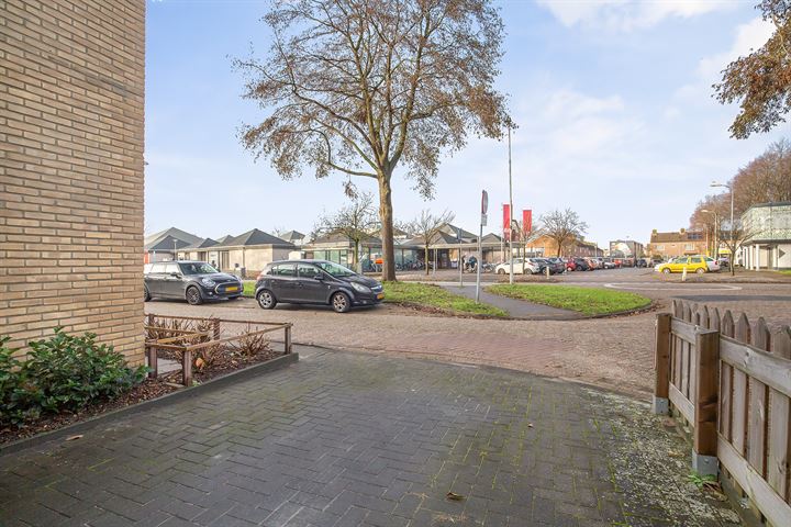 Bekijk foto 43 van Beukenstraat 67