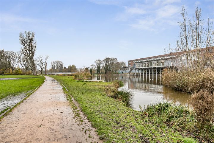 Bekijk foto 49 van Mecklenburgstraat 54