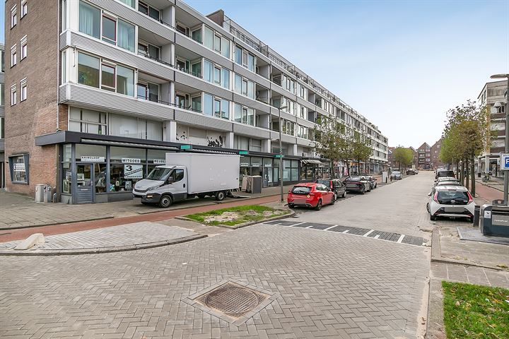 Bekijk foto 36 van Parkweg 351