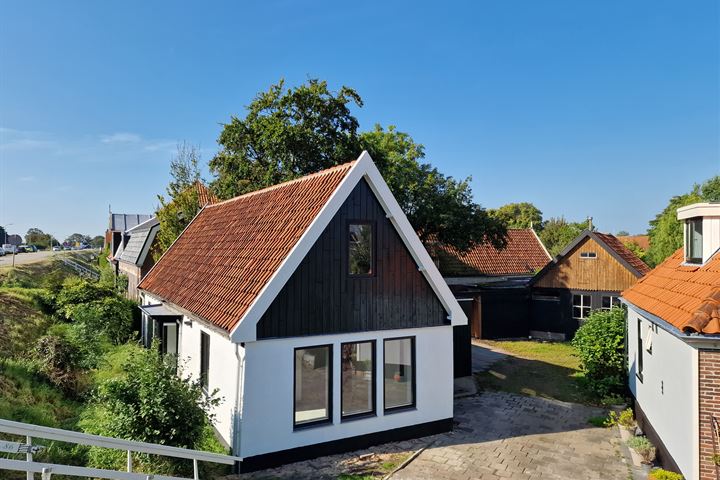 View photo 31 of Westfriesedijk 86