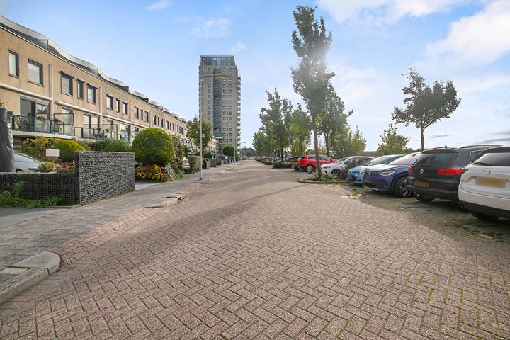 Bekijk foto 64 van Maasboulevard 157