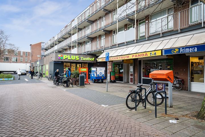 Bekijk foto 40 van Oe Thantstraat 27