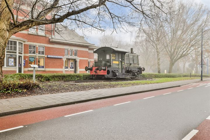 Bekijk foto 34 van Drie Kolommenplein 99