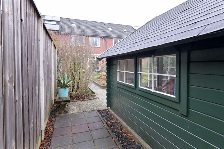 Bekijk foto 15 van Hobbemastraat 77