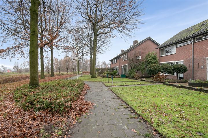 Bekijk foto 45 van Moosbroek 13