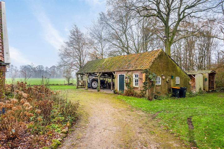 Bekijk foto 54 van Ruskesslatweg 6