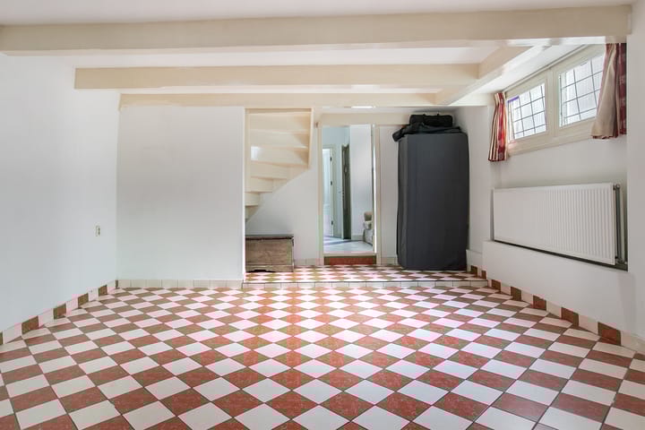 Foto 11 van Raam 242