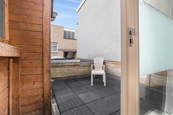 Foto 28 van Raam 242