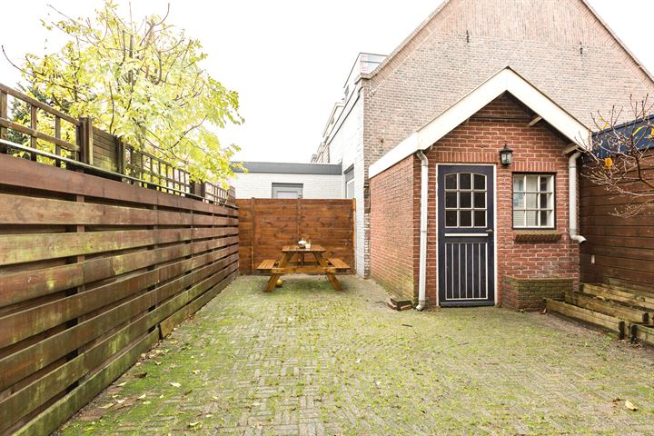 View photo 29 of Burgemeester Bosstraat 33