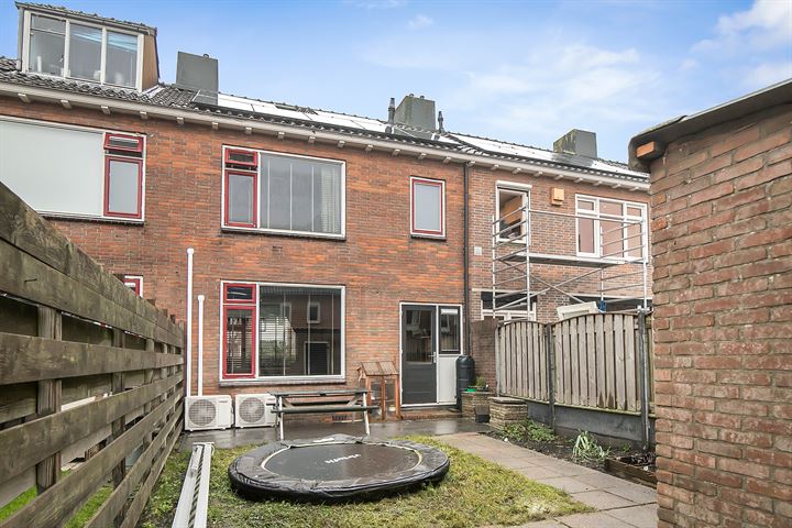 Bekijk foto 30 van Breughelstraat 6